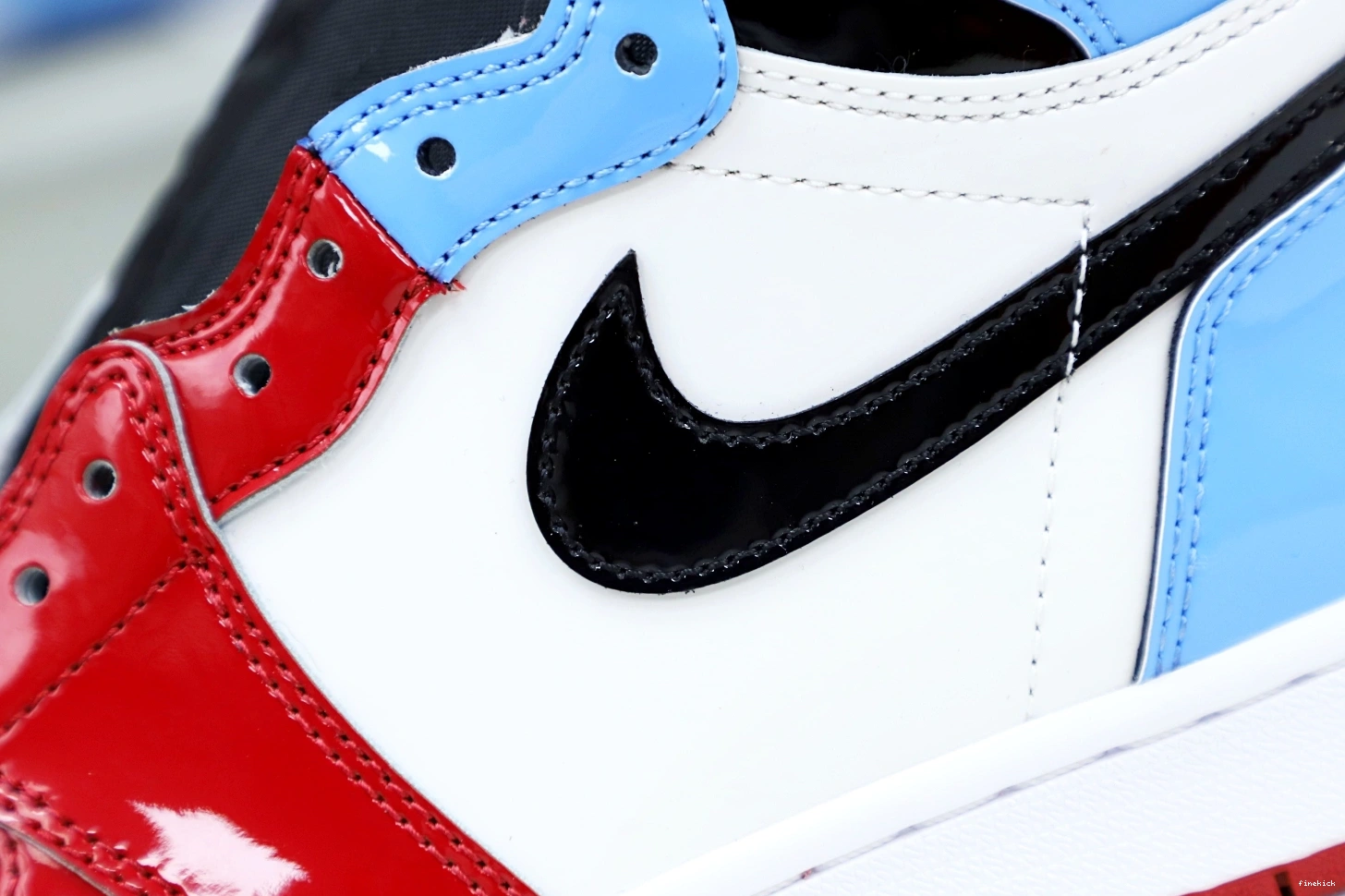 HIGH 'FEARLESS' OG RETRO AIR 1 JORDAN 0728